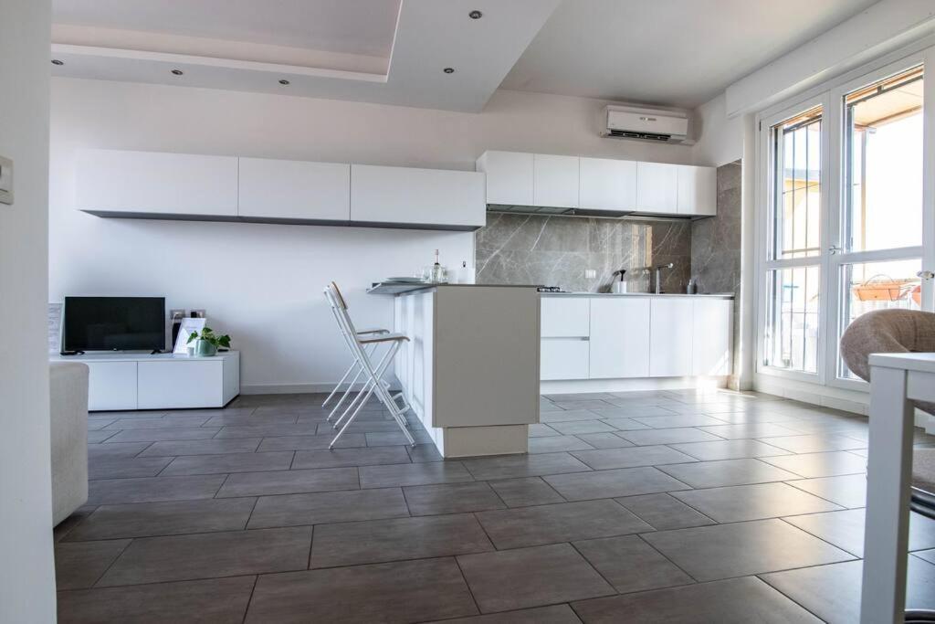 Casa Dei Sogni 20 Minuti Dal Duomo Mm1 Appartement Sesto San Giovanni Buitenkant foto